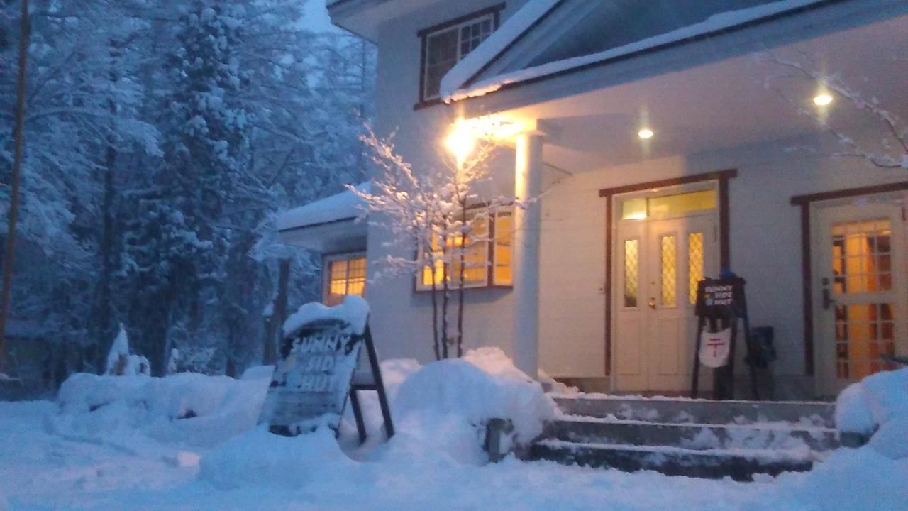 하쿠바 써니 사이드 헛 B&B 외부 사진